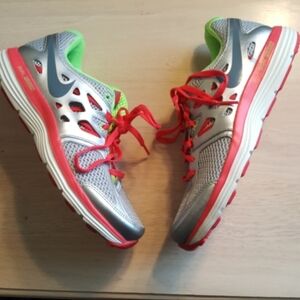 NWOT Nike Dual Fusion Lite Run Training Sneakers